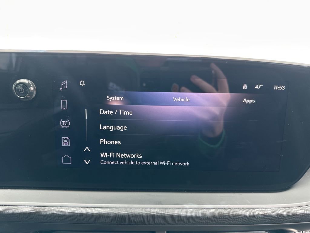 Used 2025 Buick Envista Preferred image 33