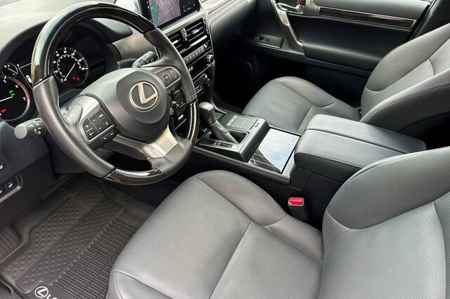 Used 2023 Lexus GX 460 Premium image 7