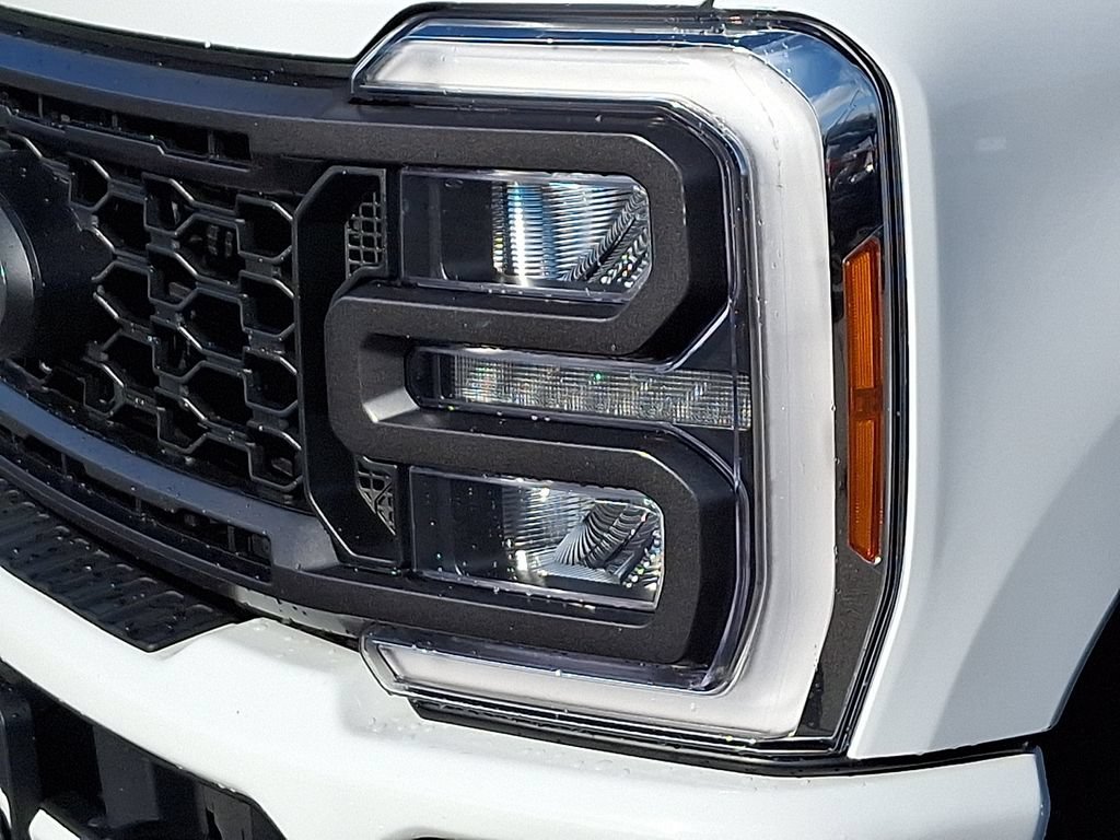 Certified 2023 Ford F250 XLT w/ XLT Premium Package AWD/4WD image 9