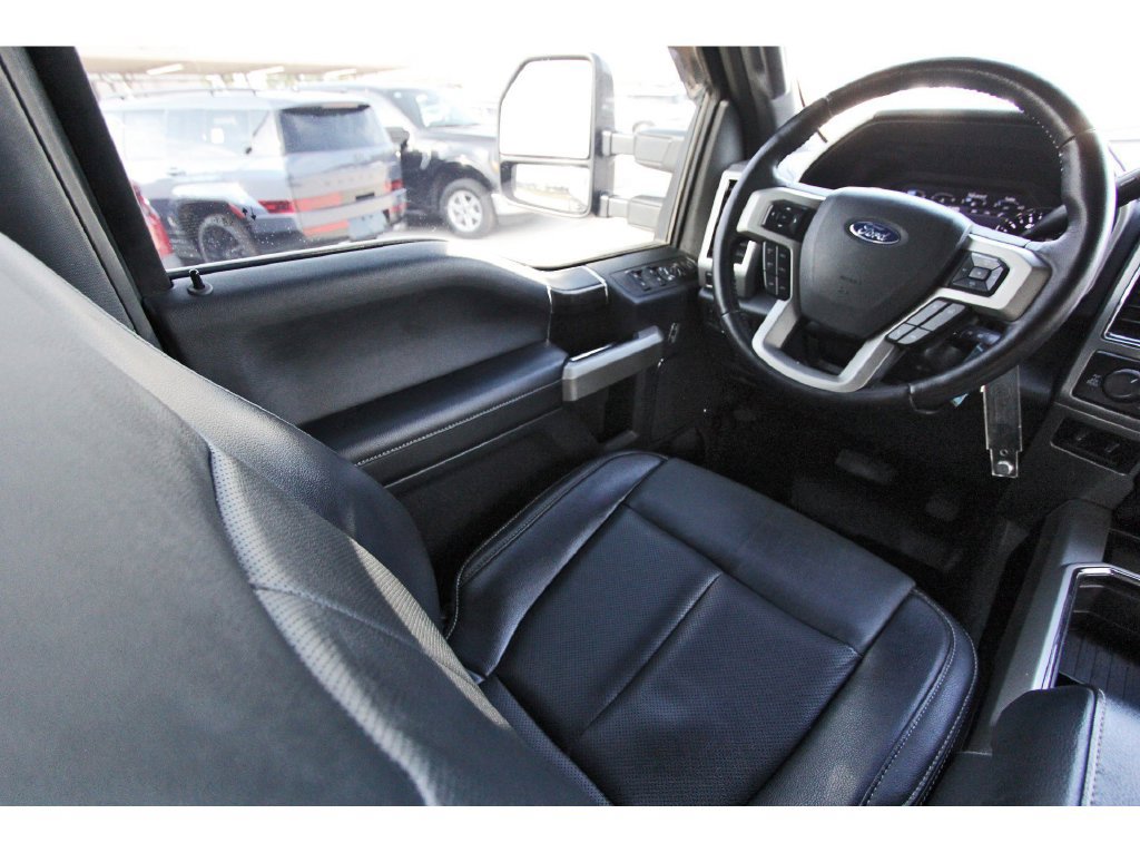 Certified 2022 Ford F250 Lariat w/ Tremor Off-Road Package AWD/4WD image 11