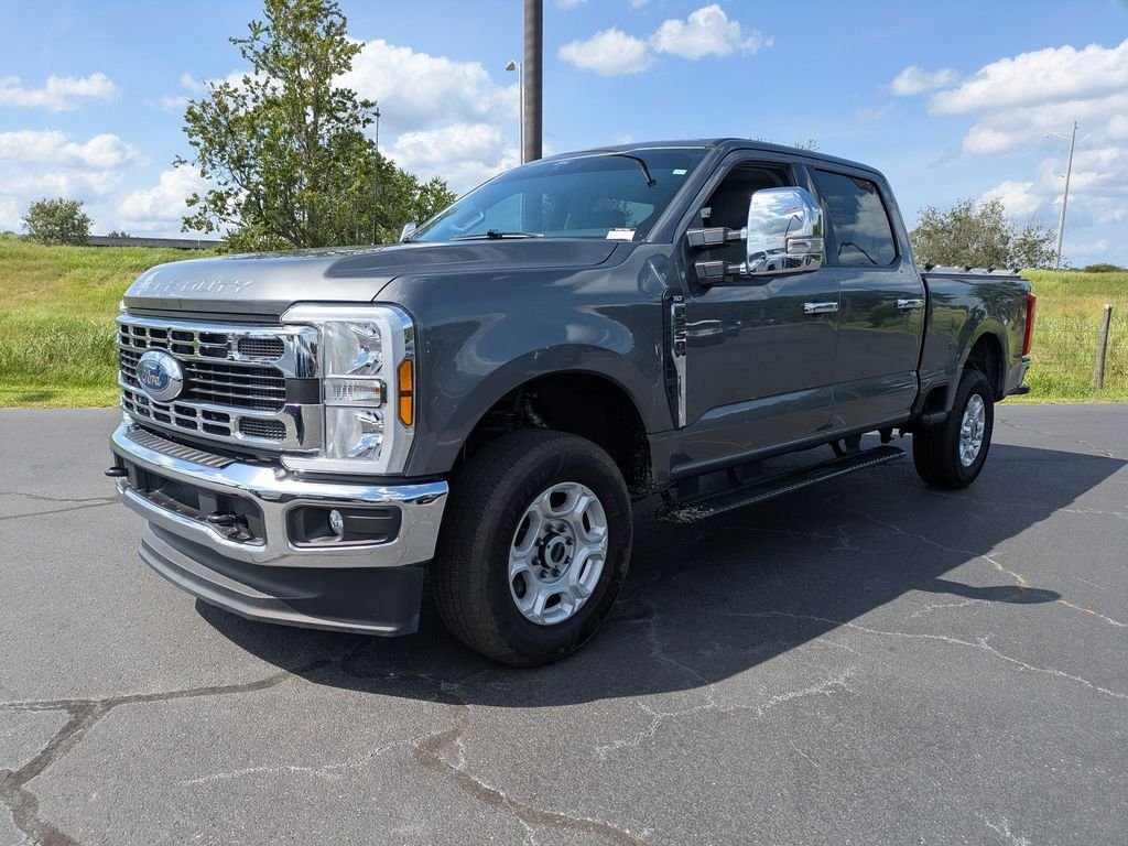 Certified 2025 Ford F250 XLT AWD/4WD image 8
