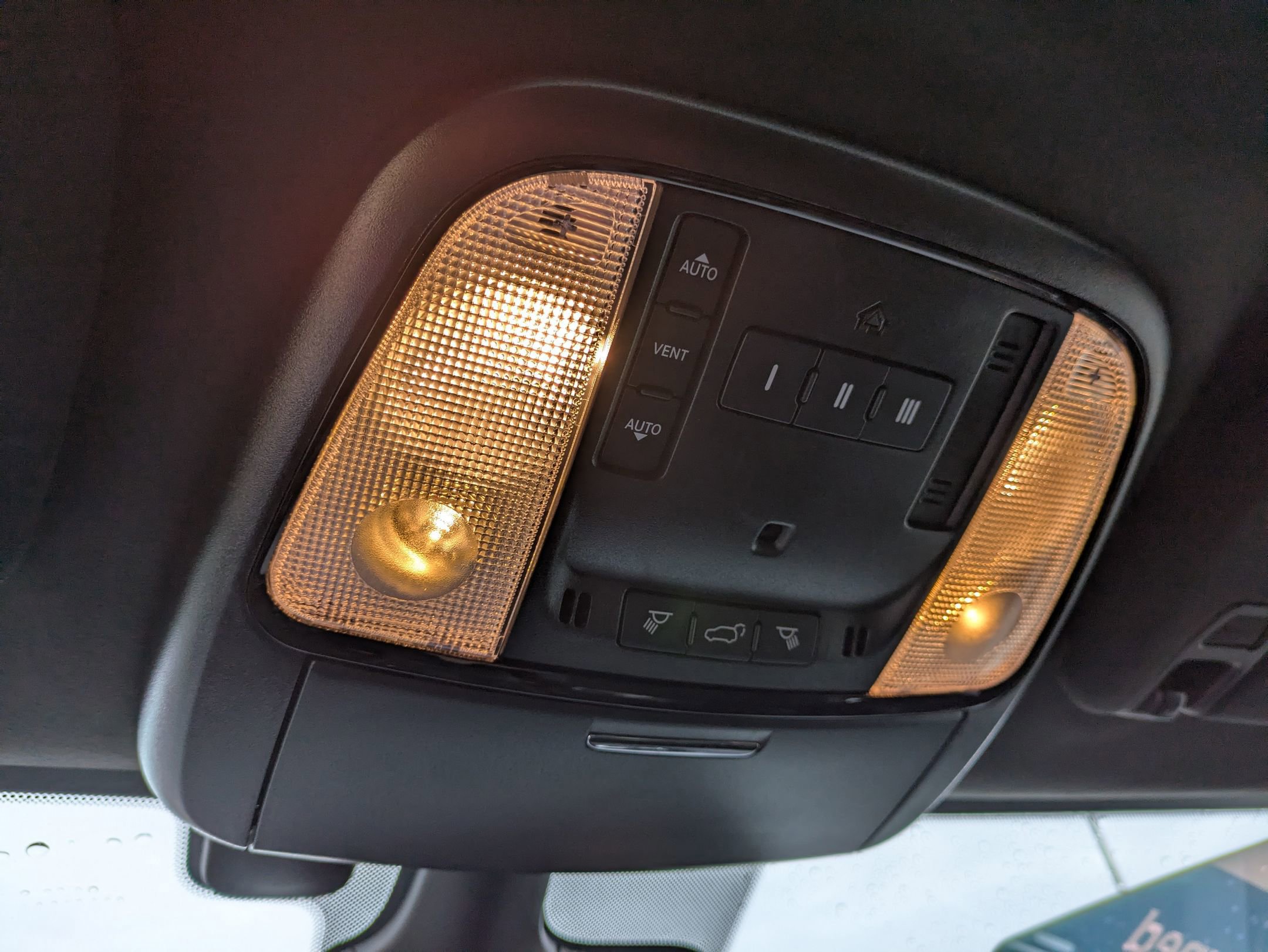 Used 2024 Dodge Durango SRT image 27