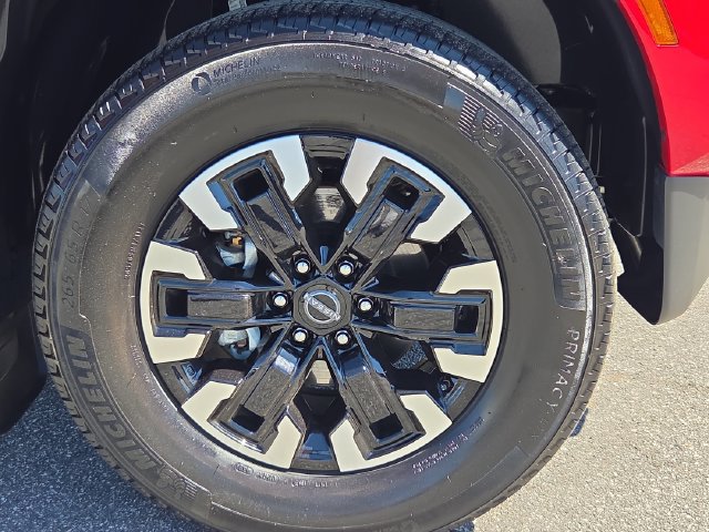Used 2025 Nissan Frontier SV w/ SV Convenience Package AWD/4WD image 31