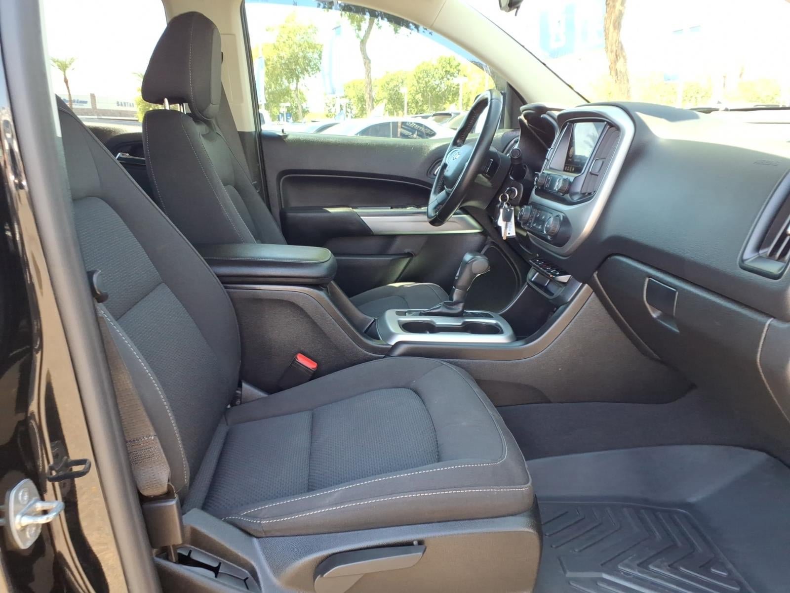 Used 2020 Chevrolet Colorado LT w/ Safety Package RWD image 11
