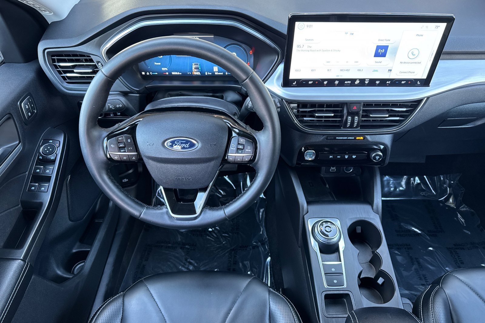 Certified 2025 Ford Escape SE w/ PHEV Premium Package FWD image 15