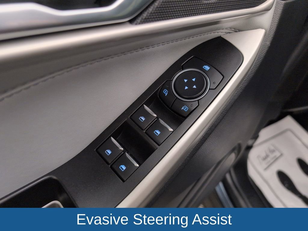 Certified 2022 Ford Explorer XLT w/ Equipment Group 202A image 34