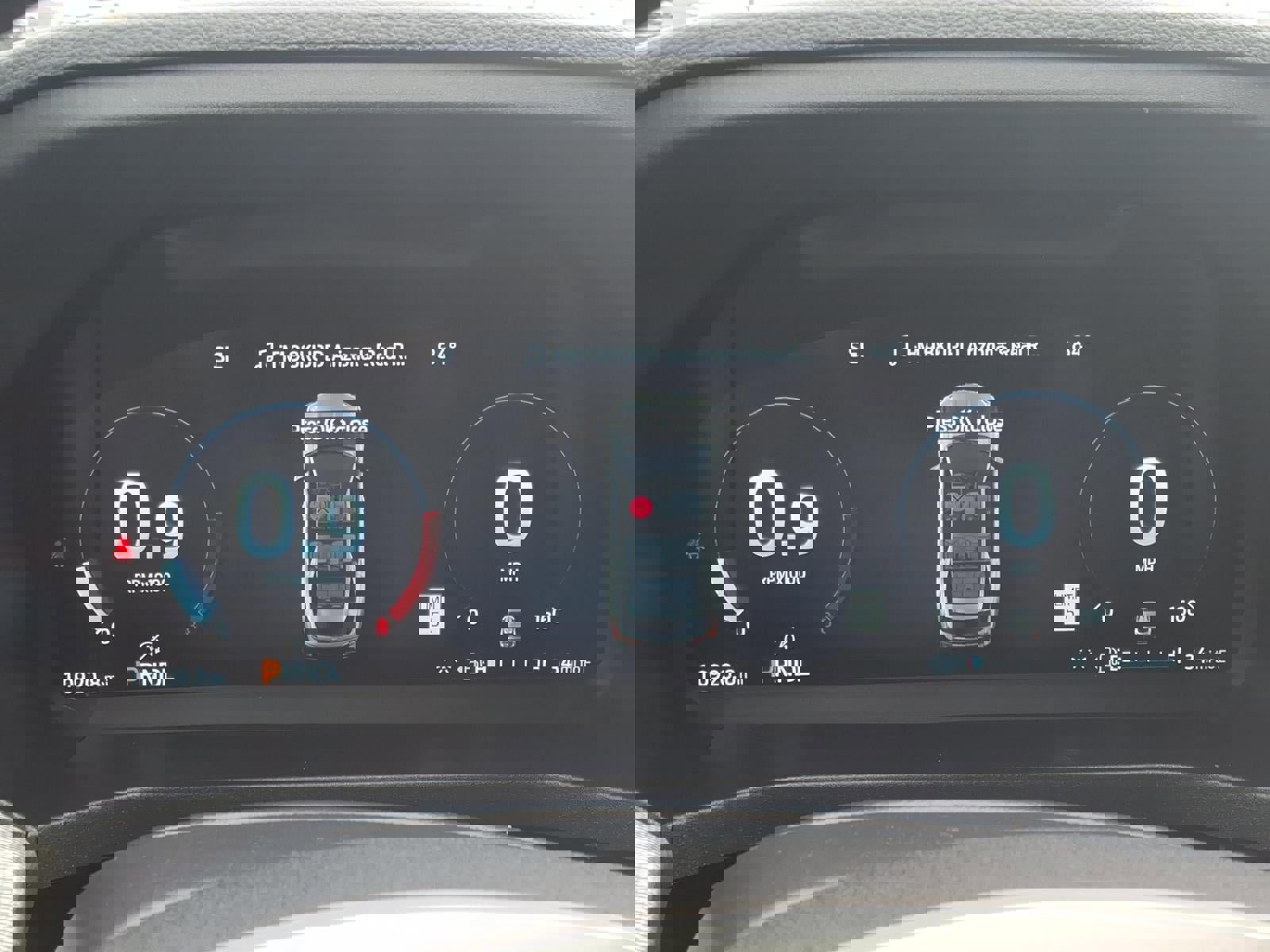 Certified 2025 Ford Explorer Active image 31