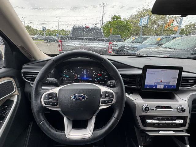 Certified 2023 Ford Explorer XLT w/ Equipment Group 202A AWD/4WD image 19