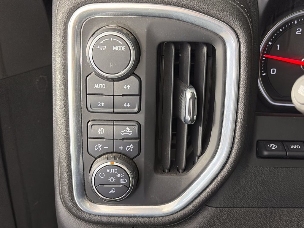 Used 2022 Chevrolet Silverado 3500 High Country AWD/4WD image 24
