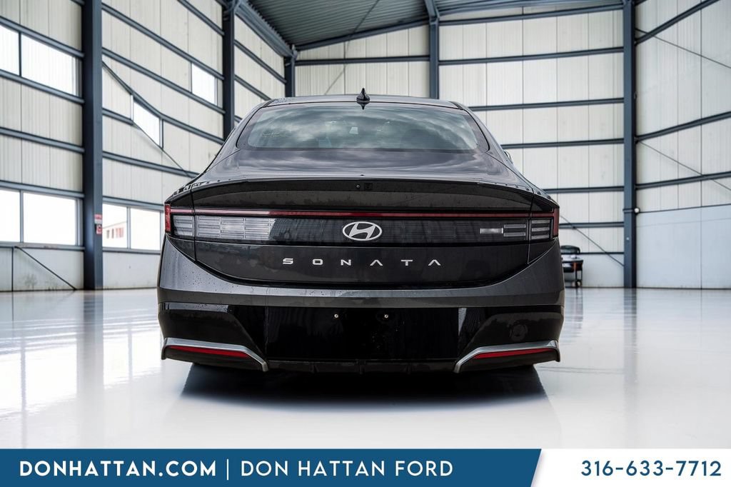 Used 2024 Hyundai Sonata SEL FWD image 29