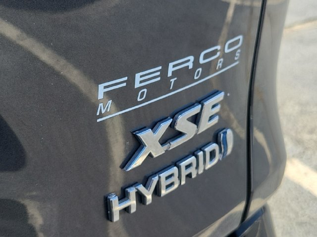Used 2023 Toyota RAV4 XSE AWD/4WD image 6