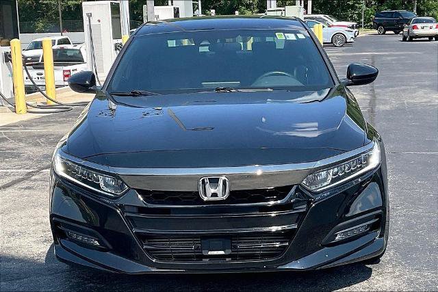 Used 2019 Honda Accord Sport image 3
