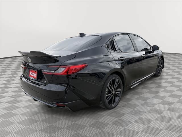 Used 2025 Toyota Camry XSE FWD image 9