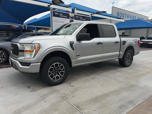 Certified 2022 Ford F150 XL w/ STX Appearance Package RWD image 2