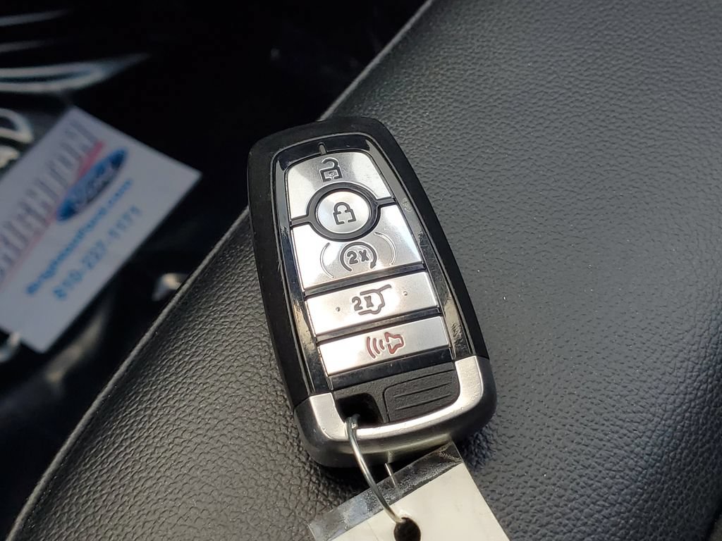 Certified 2024 Ford Edge ST-Line AWD/4WD image 34