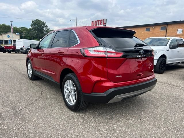 Certified 2023 Ford Edge SEL w/ Convenience Package AWD/4WD image 6