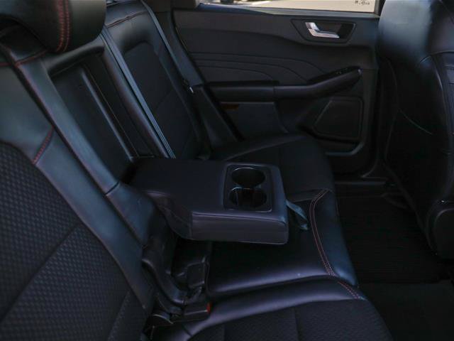 Certified 2025 Ford Escape ST-Line Select w/ Tech Pack #1 AWD/4WD image 32