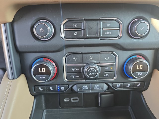 Used 2021 Chevrolet Tahoe Premier AWD/4WD image 19