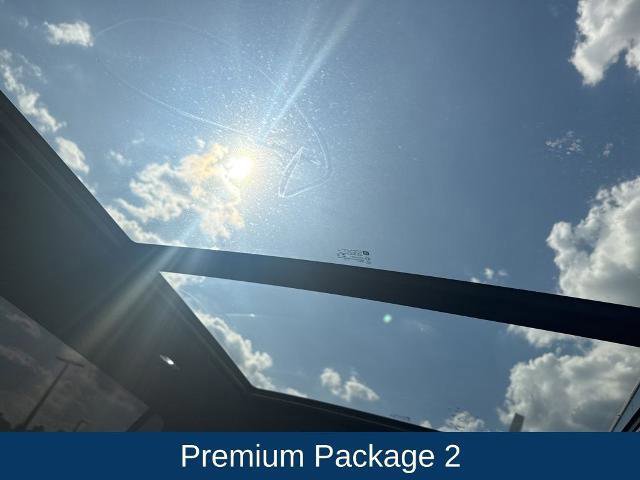 Used 2021 Chevrolet Suburban High Country w/ Premium Package 2 image 25