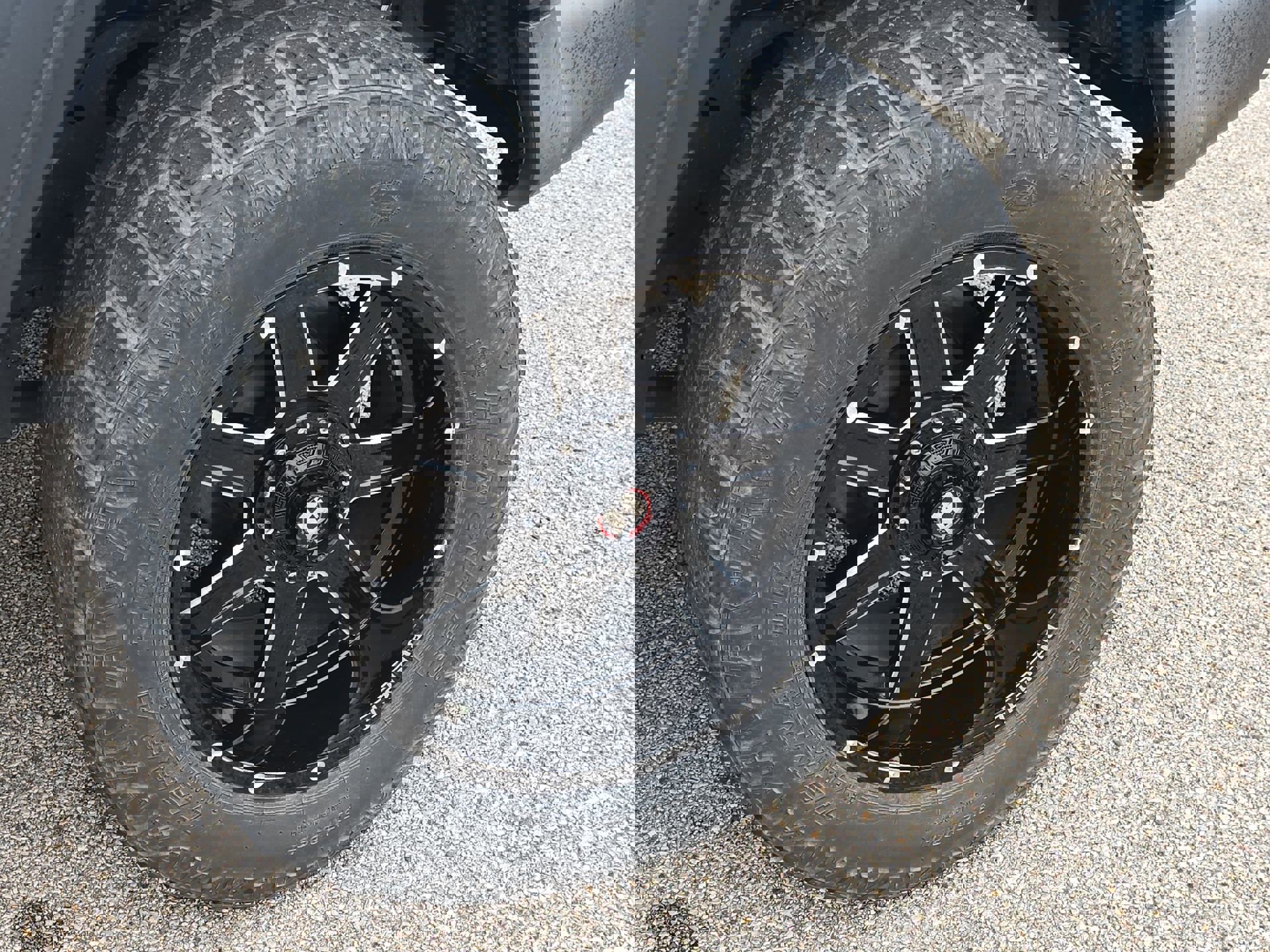 Used 2018 Jeep Wrangler Unlimited Sport image 10