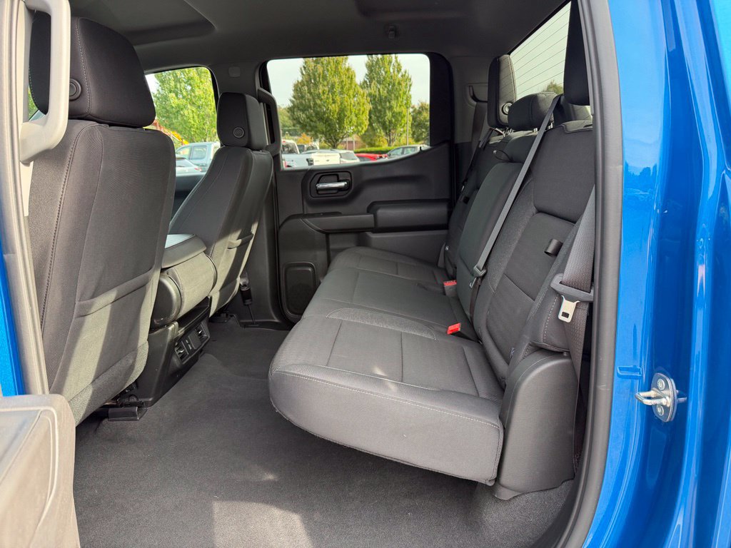 Used 2024 Chevrolet Silverado 1500 Custom Trail Boss w/ LPO, Dark Essentials Package AWD/4WD image 18
