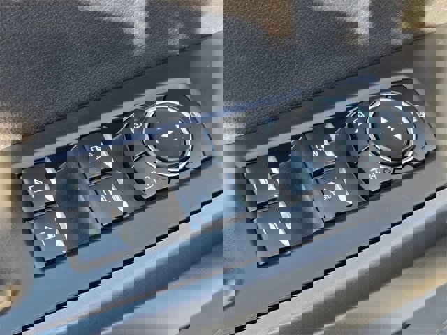 Certified 2025 Ford F250 XLT w/ FX4 Off-Road Package image 13