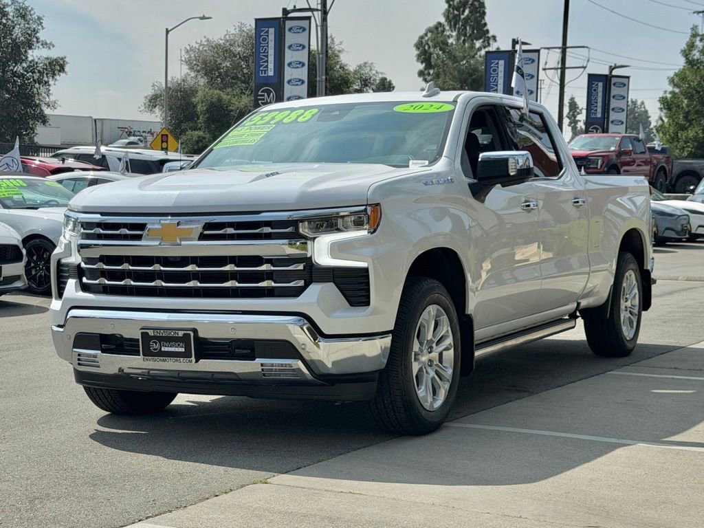 Used 2024 Chevrolet Silverado 1500 LTZ image 4