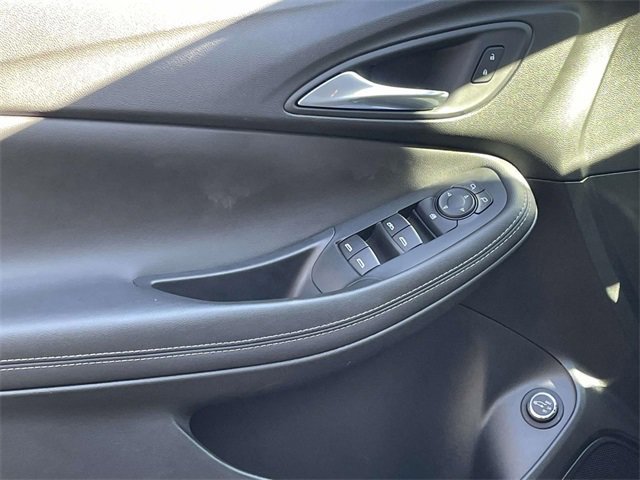 Used 2021 Buick Encore GX Select w/ Sport Touring Package image 49