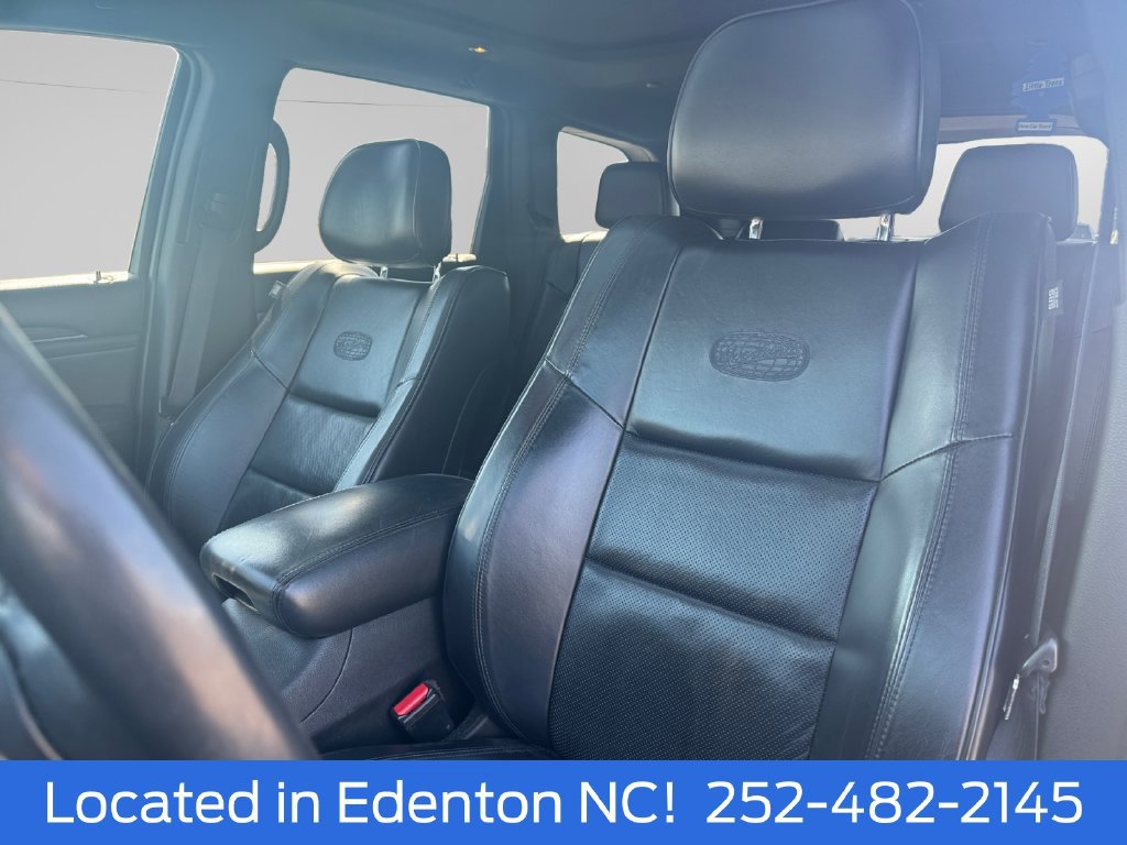 Used 2018 Jeep Grand Cherokee Overland AWD/4WD image 10