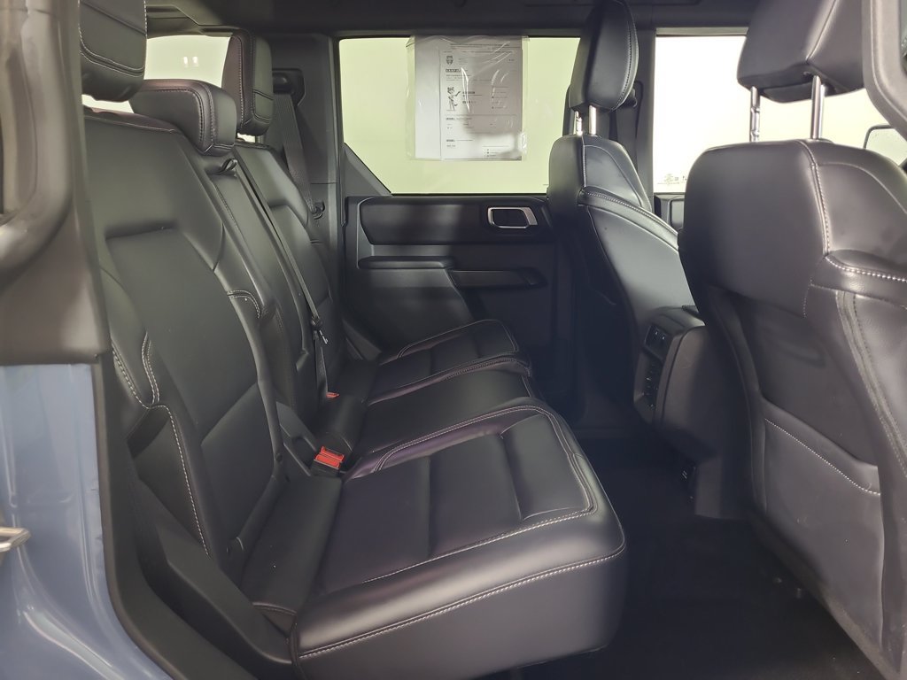 Certified 2025 Ford Bronco Outer Banks AWD/4WD image 21