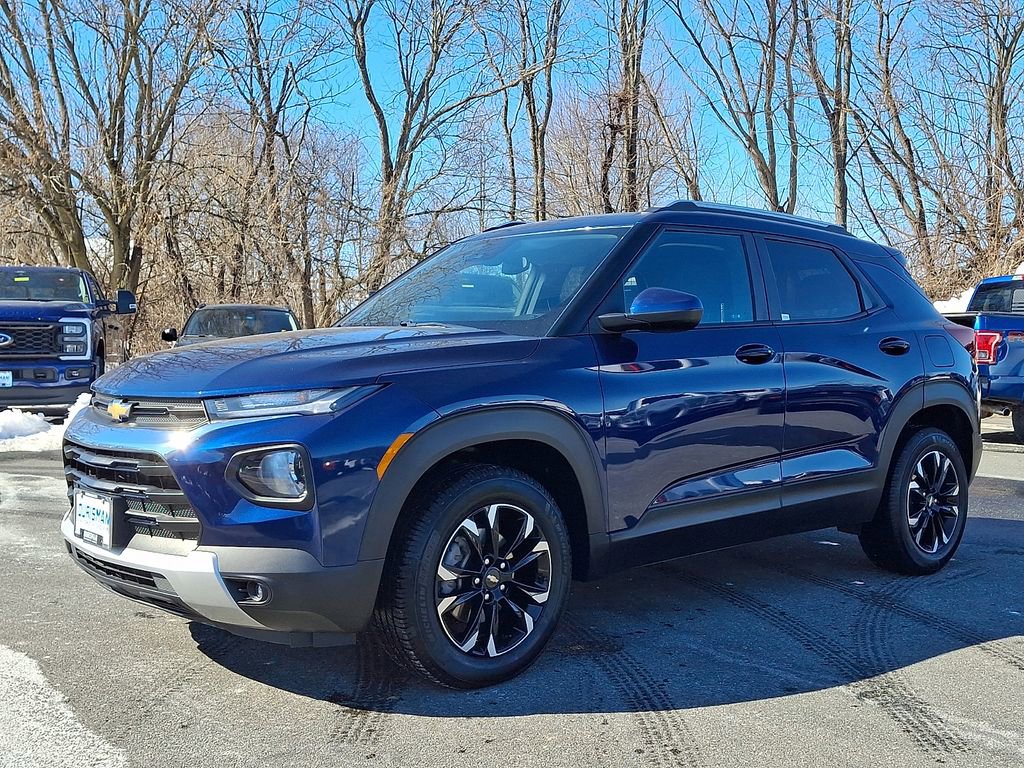 Used 2022 Chevrolet TrailBlazer LT image 3