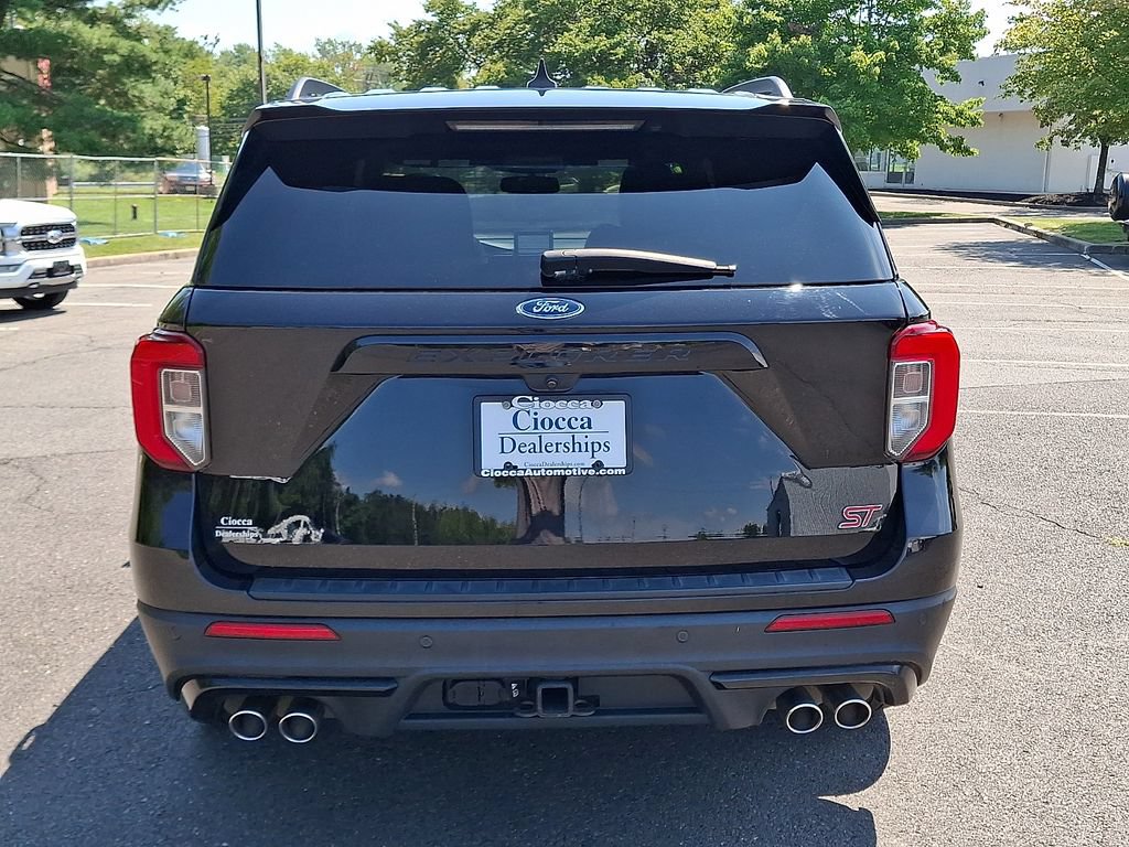 Certified 2023 Ford Explorer ST w/ Equipment Group 401A AWD/4WD image 8