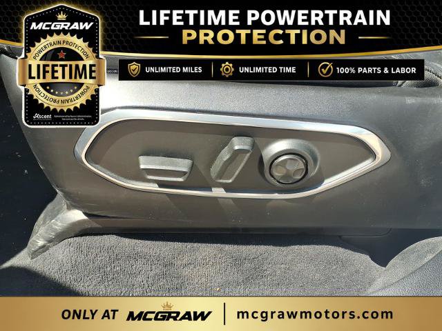 Used 2024 Jeep Wagoneer L Series II AWD/4WD image 13