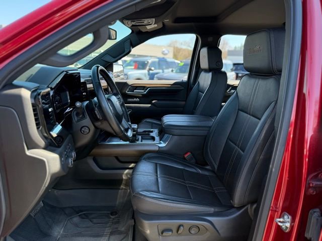 Used 2023 Chevrolet Silverado 1500 High Country w/ Z71 Off-Road Package image 26