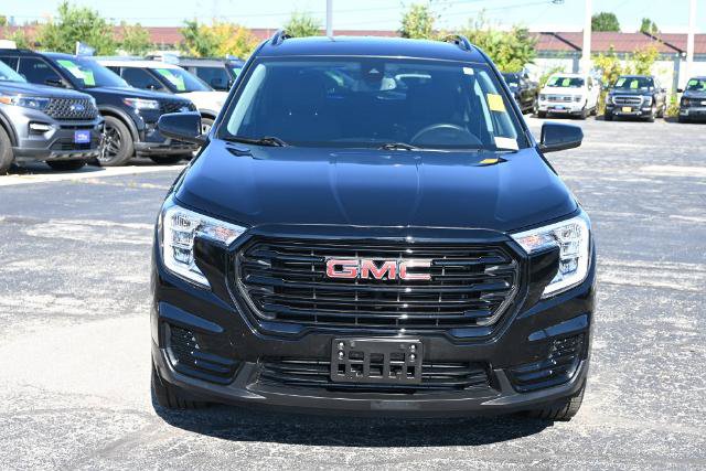 Used 2022 GMC Terrain SLE w/ Driver Convenience Package AWD/4WD image 6