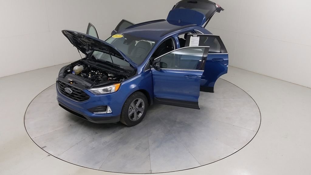 Certified 2022 Ford Edge SEL w/ Sport Appearance Package AWD/4WD image 55