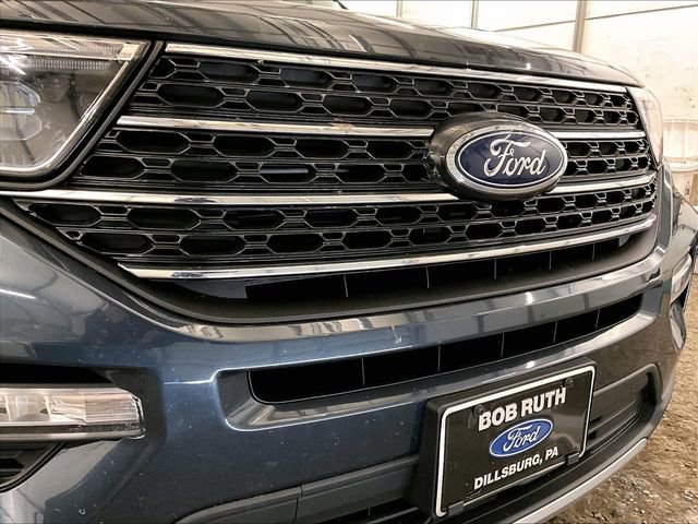 Certified 2023 Ford Explorer XLT w/ Equipment Group 202A AWD/4WD image 30