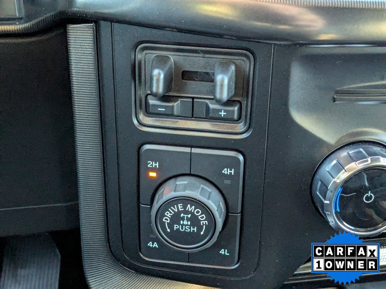 Certified 2024 Ford F150 Platinum image 26