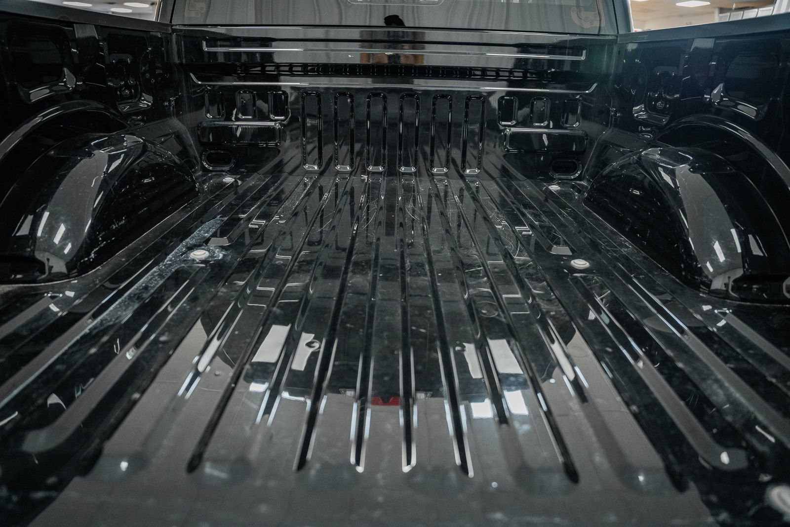 Certified 2022 Ford F150 Lariat w/ Equipment Group 502A High image 23