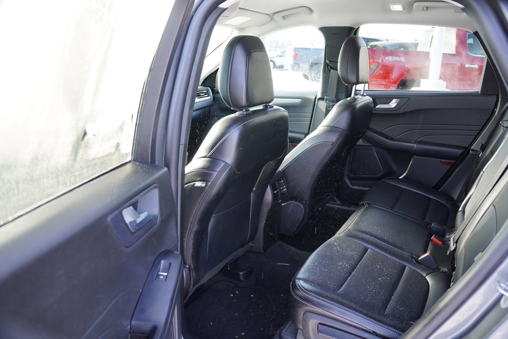Certified 2024 Ford Escape Platinum image 16