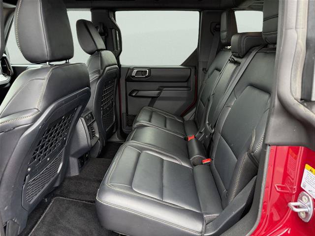 Certified 2025 Ford Bronco Badlands AWD/4WD image 14