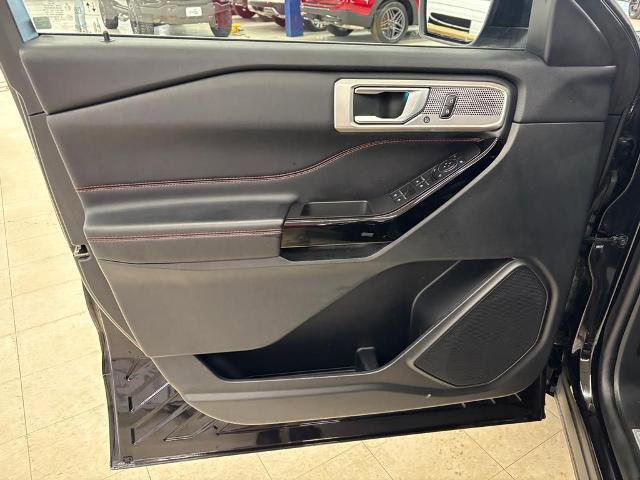 Certified 2023 Ford Explorer ST-Line w/ Class IV Trailer Tow Package image 10