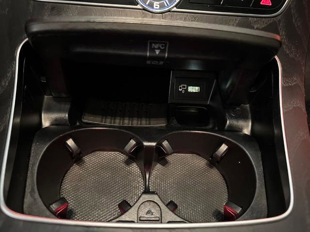 Used 2018 Mercedes-Benz E 300 E 300 image 28