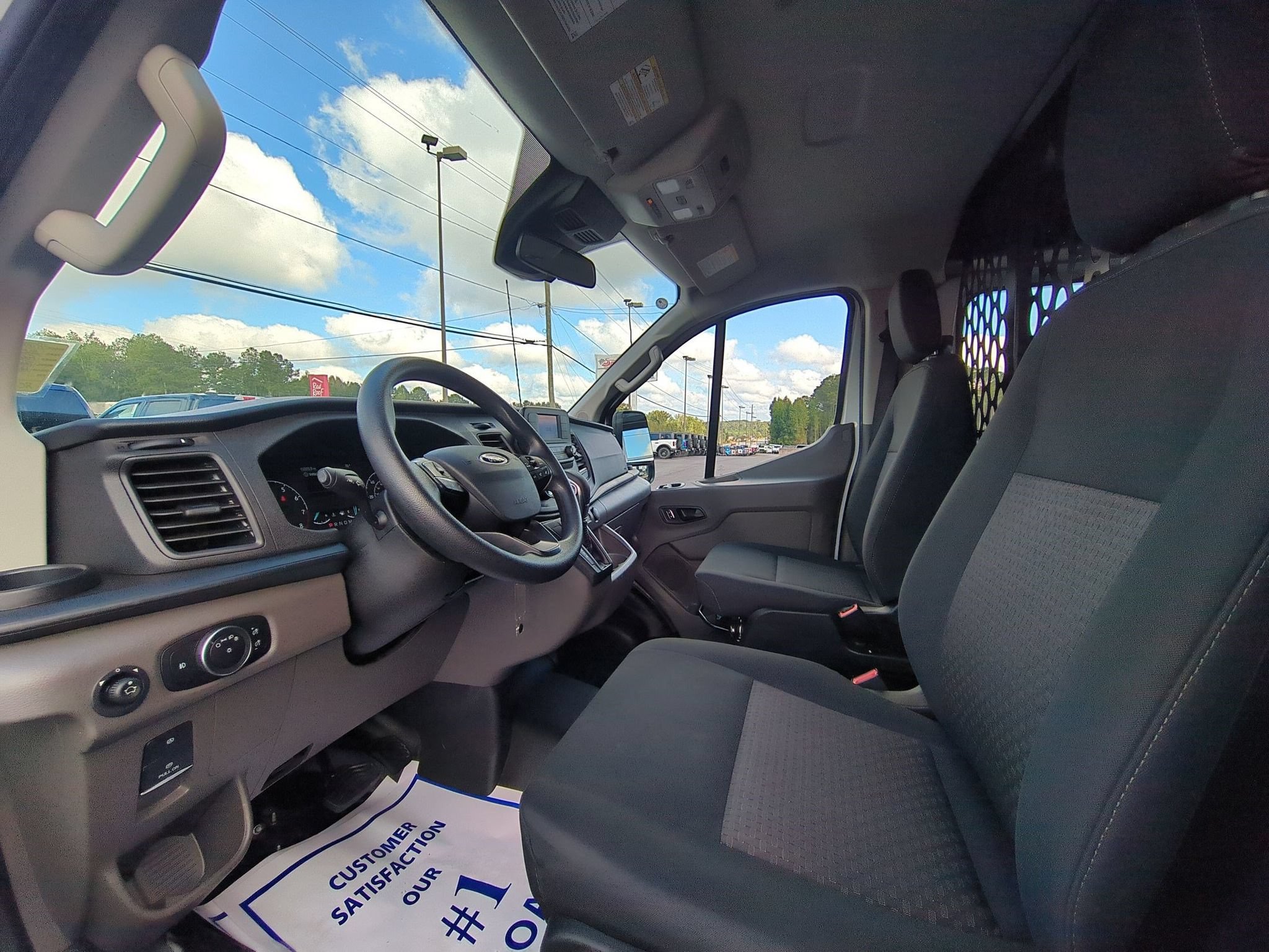 Certified 2025 Ford Transit 250 Low Roof w/ Exterior Upgrade Package RWD image 13