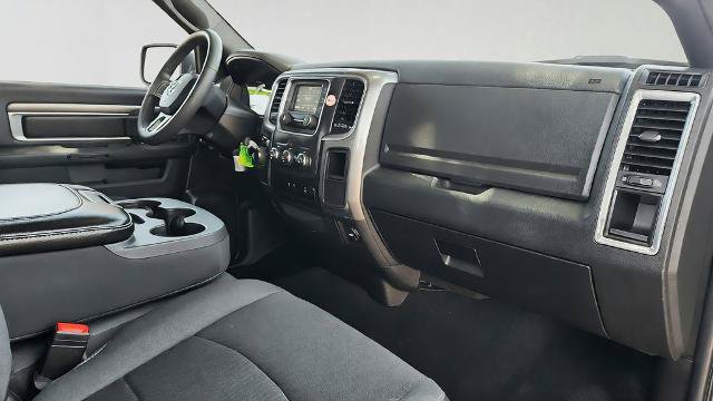 Used 2024 RAM 1500 Warlock RWD image 30
