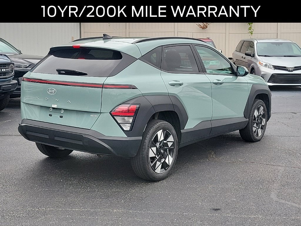 Used 2024 Hyundai Kona SEL AWD/4WD image 4