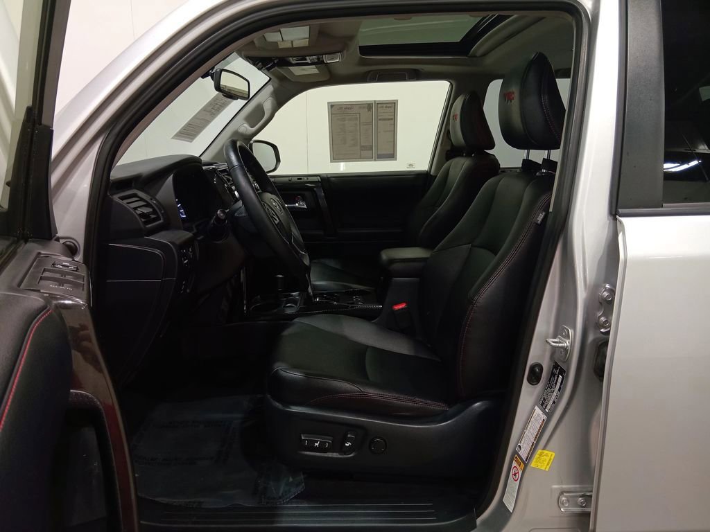 Used 2018 Toyota 4Runner TRD Off-Road Premium image 20