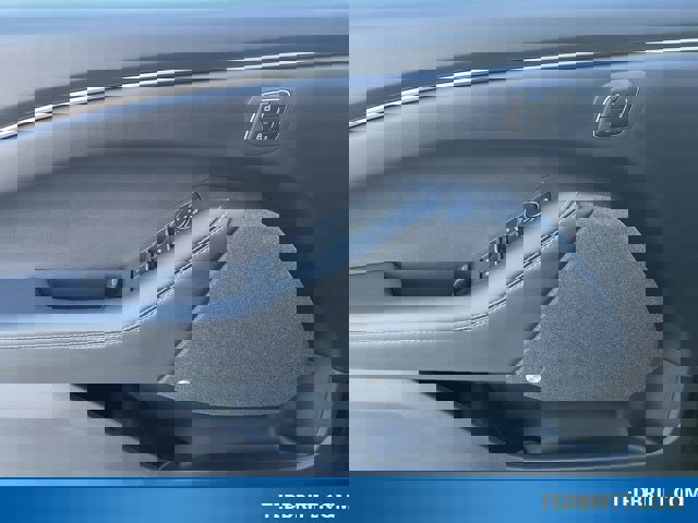 Certified 2025 Ford Mustang Mach-E Premium image 42