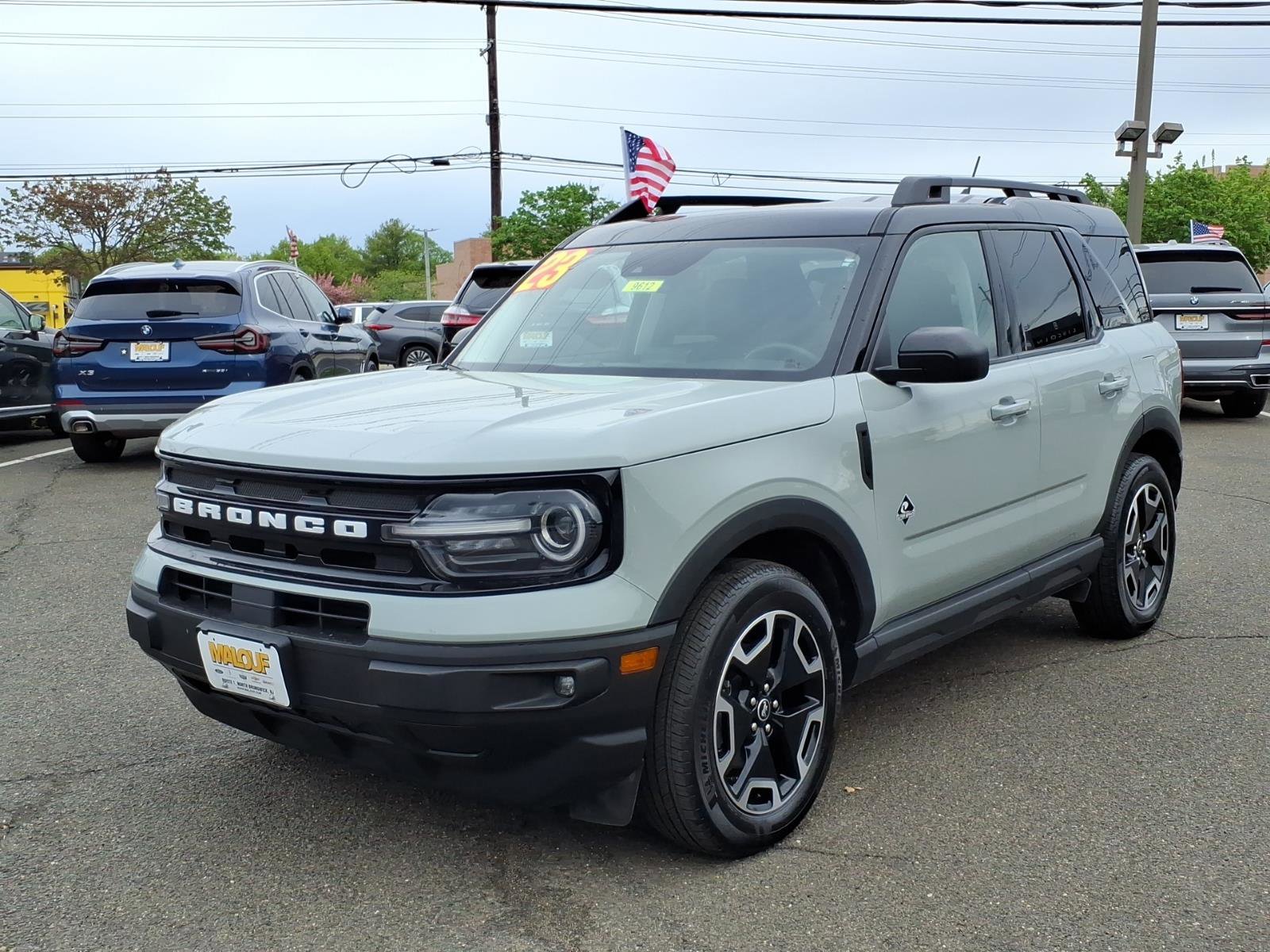 Certified 2023 Ford Bronco Sport Outer Banks w/ Tech Package AWD/4WD image 3