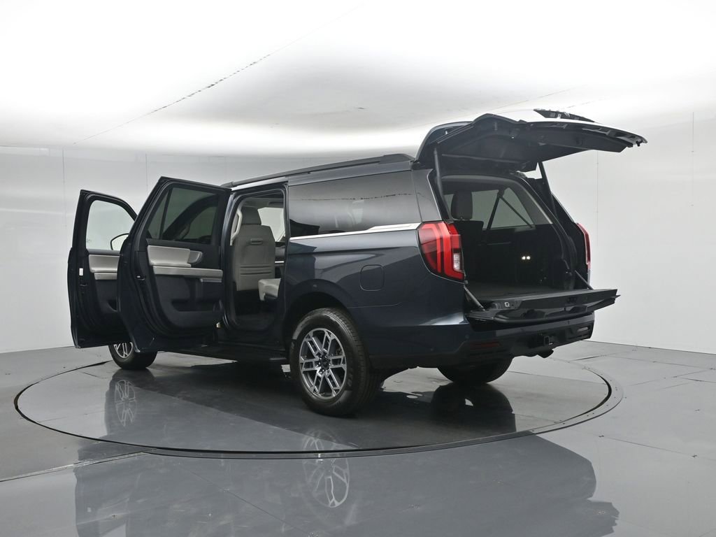 Certified 2025 Ford Expedition Max Active RWD image 41